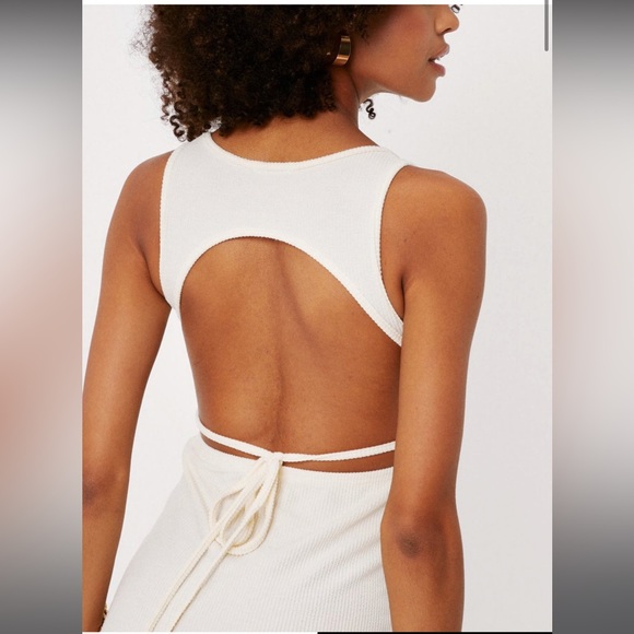 Nasty Gal scoop neck backless tie maxi dress sz 8 NWT - Picture 9 of 14